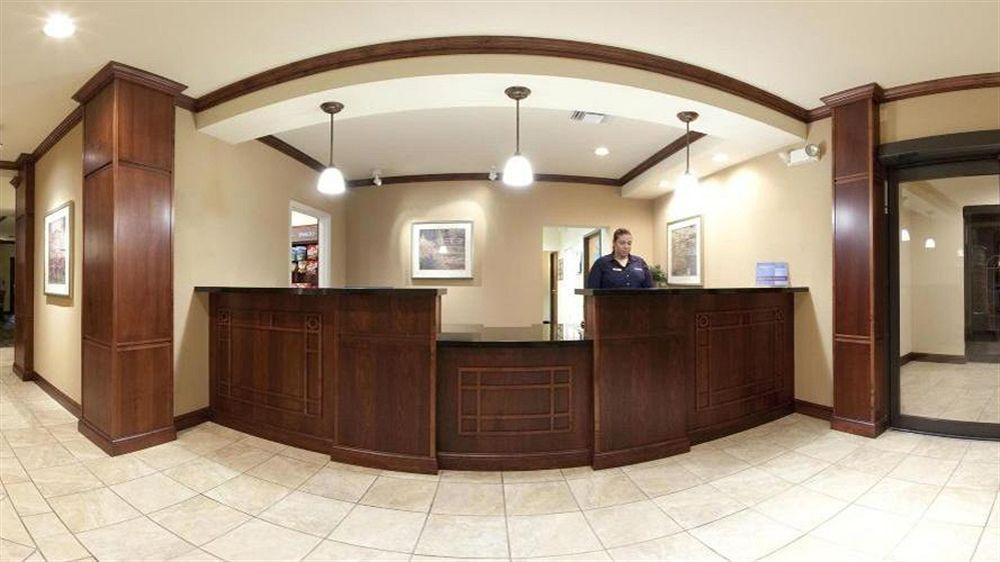Staybridge Suites Tampa East- Brandon By Ihg Mango Екстериор снимка