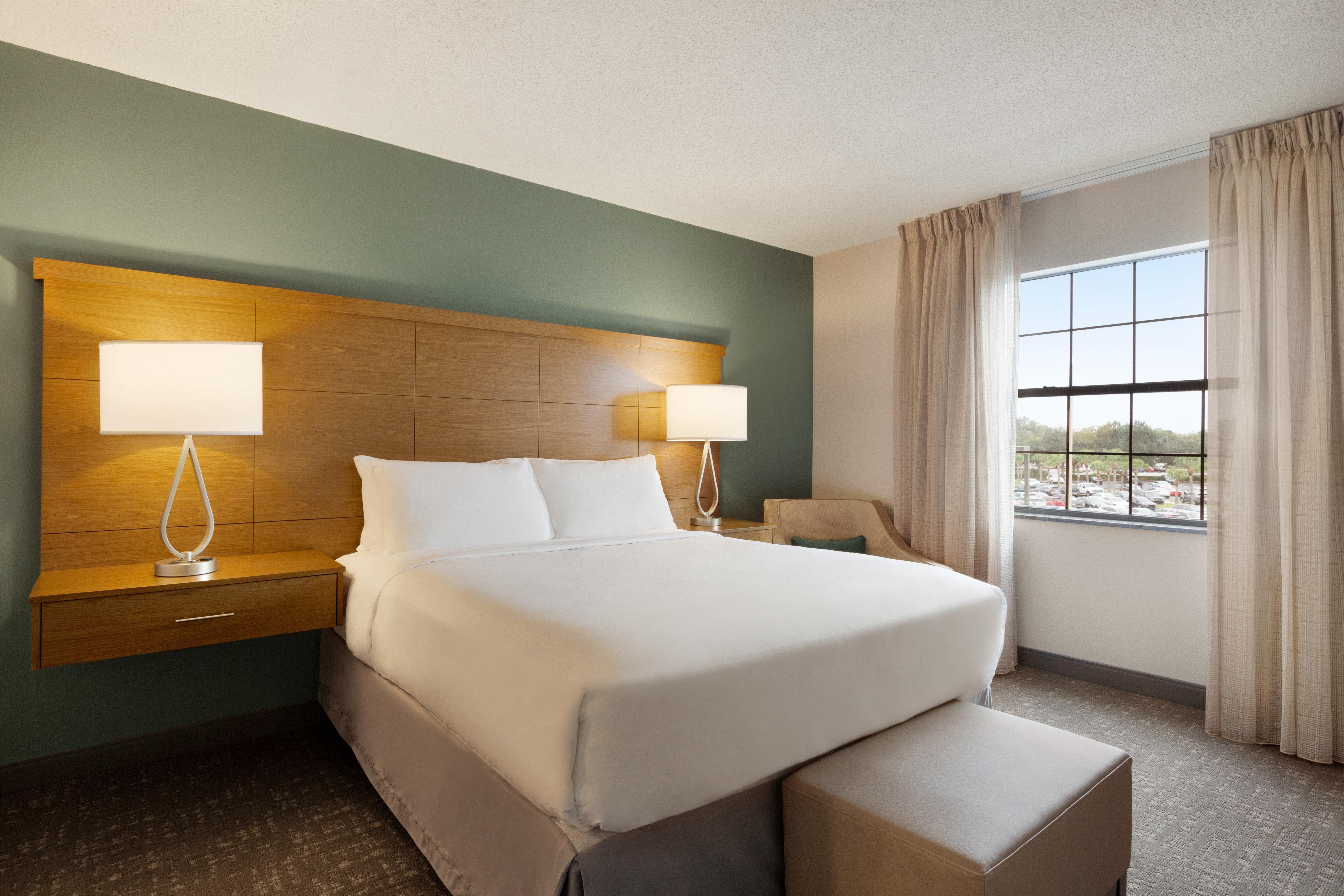 Staybridge Suites Tampa East- Brandon By Ihg Mango Екстериор снимка