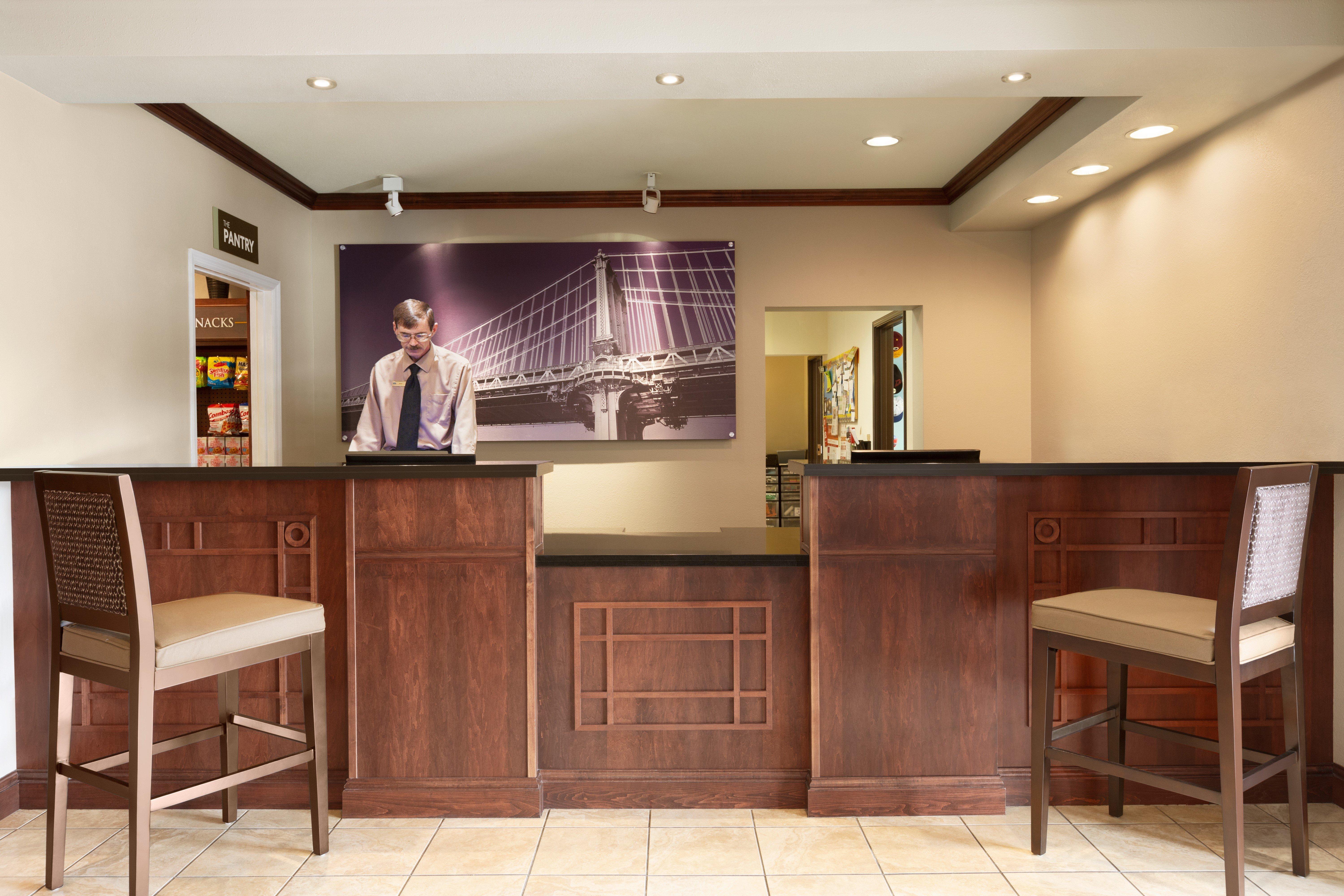 Staybridge Suites Tampa East- Brandon By Ihg Mango Екстериор снимка