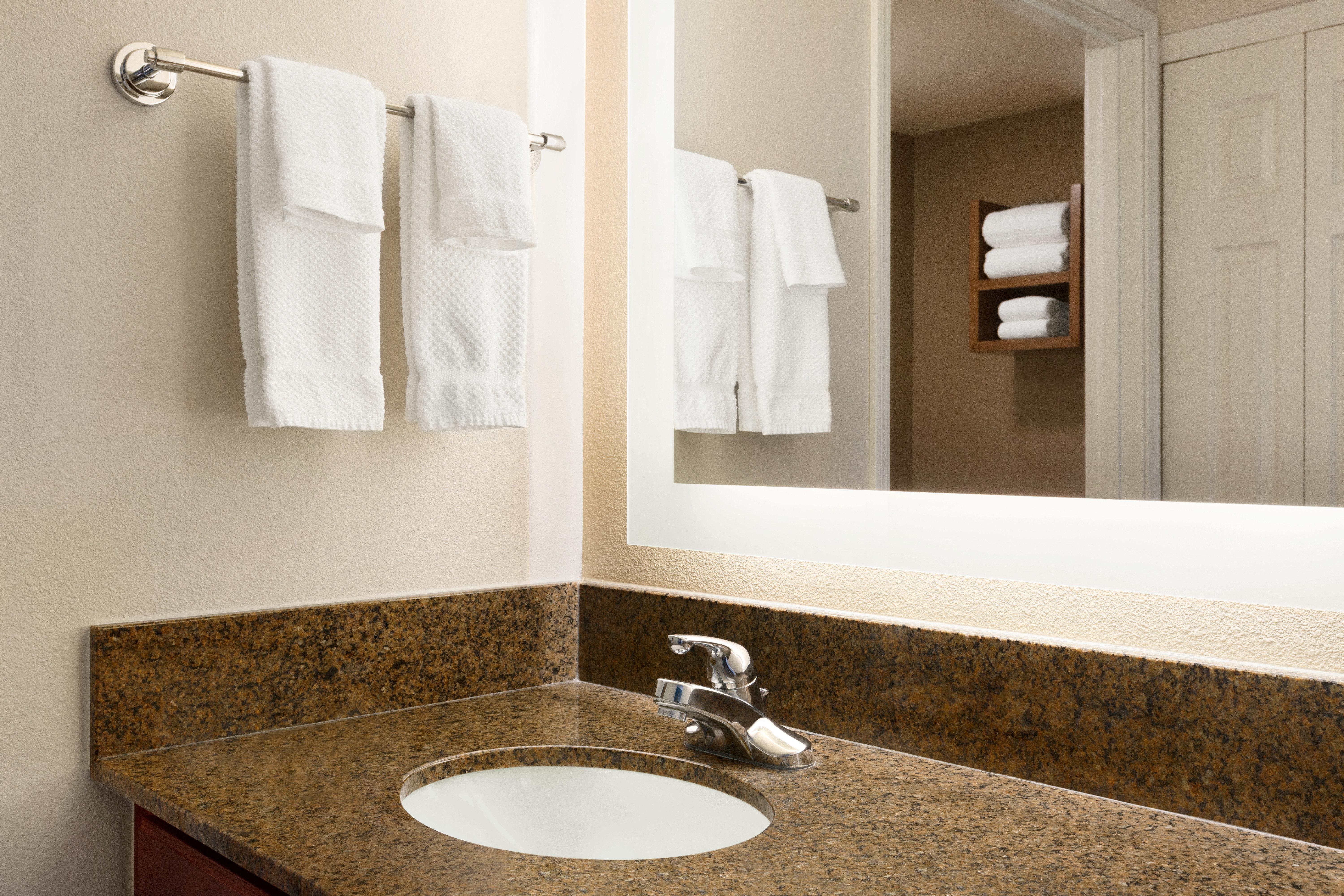 Staybridge Suites Tampa East- Brandon By Ihg Mango Екстериор снимка