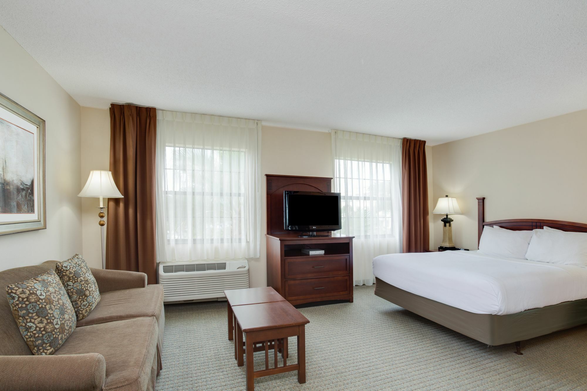 Staybridge Suites Tampa East- Brandon By Ihg Mango Екстериор снимка